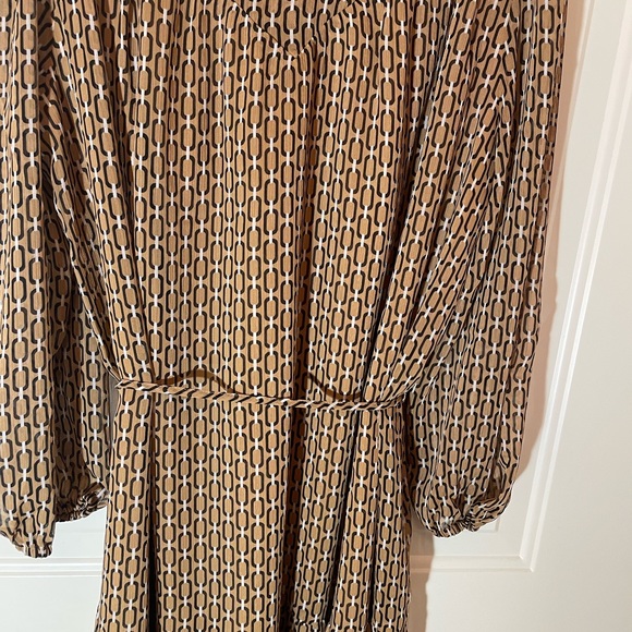 Loft Geo Smocked Ruffle Neck Peasant Style Dress in Large, NWT, Tie waist, Flowy - Picture 6 of 11